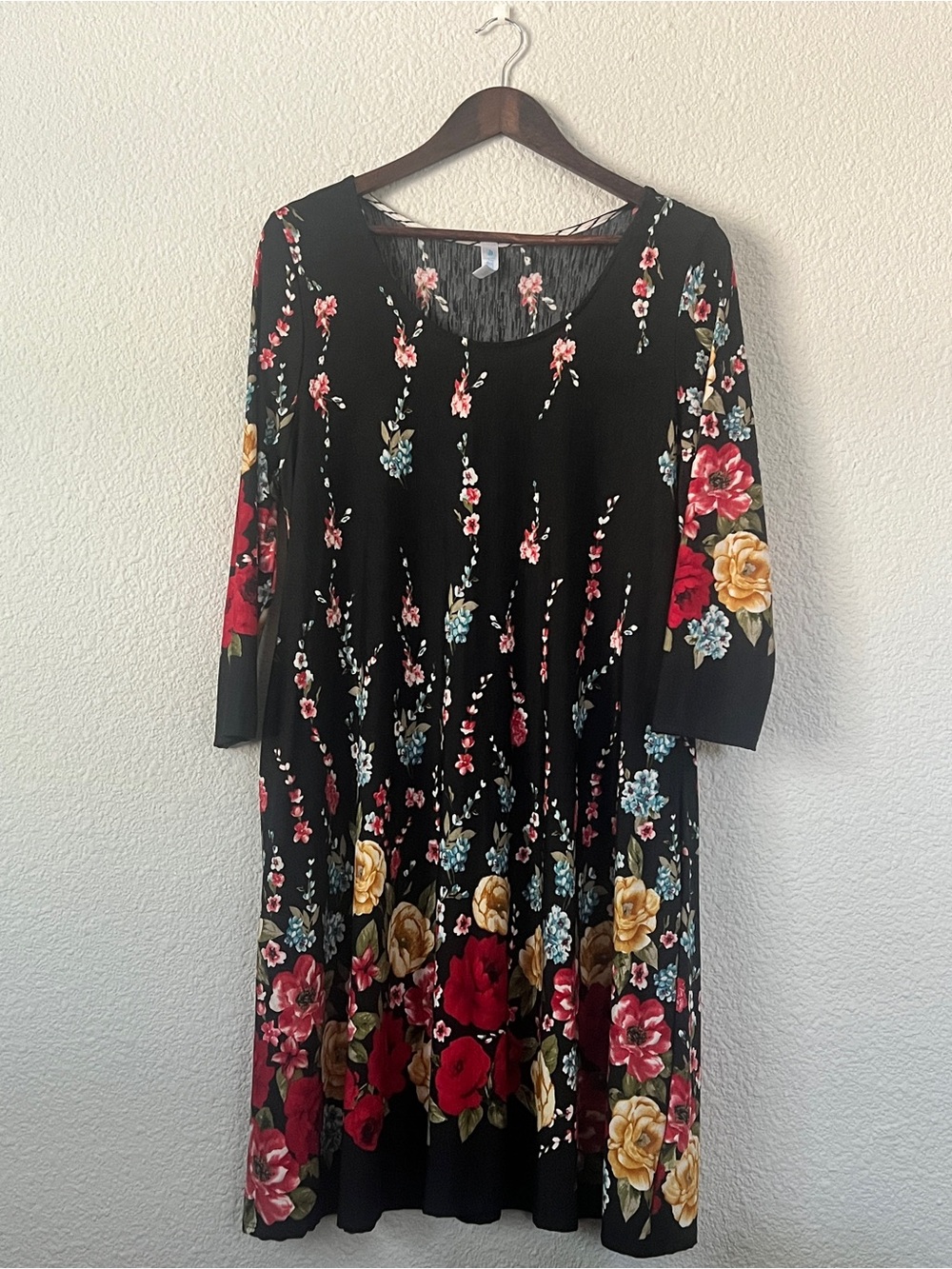 Paisley Grace Black Floral Border Print Swing Dress M Pockets